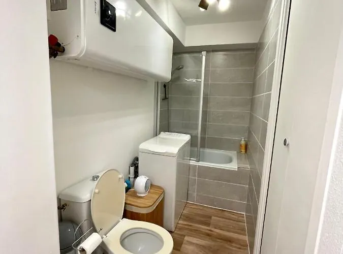 Apartment Duplex Du Pailhet, T3 Neuf, Vue Montagne, Parking, Navette, 500m Gare Et 2 Velos A Disposition Gratuitement *